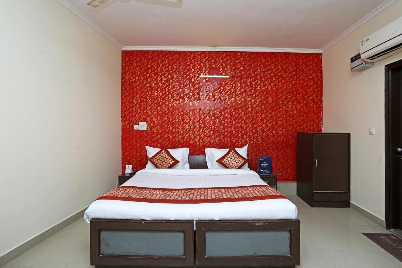 Aero Look Hotel New Delhi Eksteriør billede