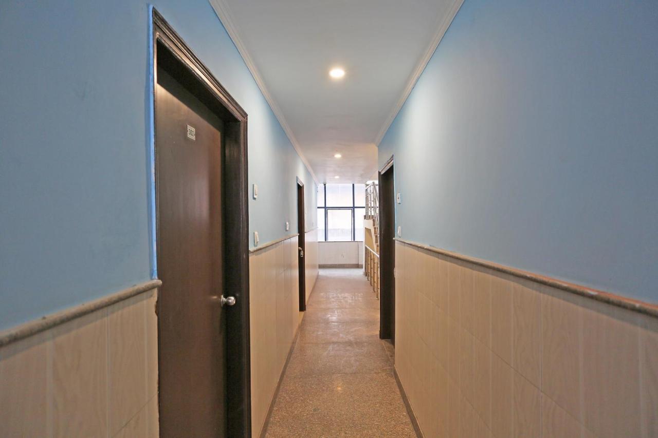Aero Look Hotel New Delhi Eksteriør billede