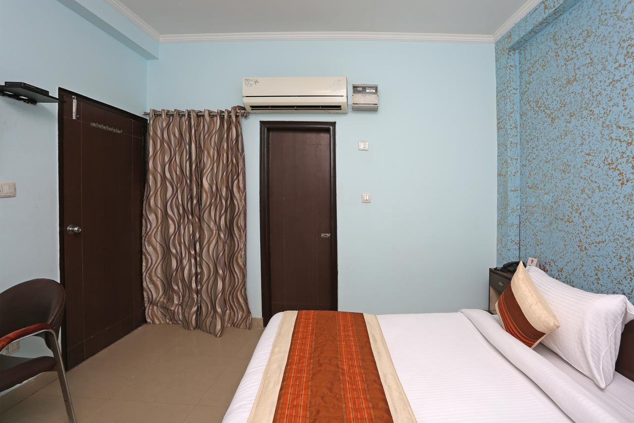 Aero Look Hotel New Delhi Eksteriør billede