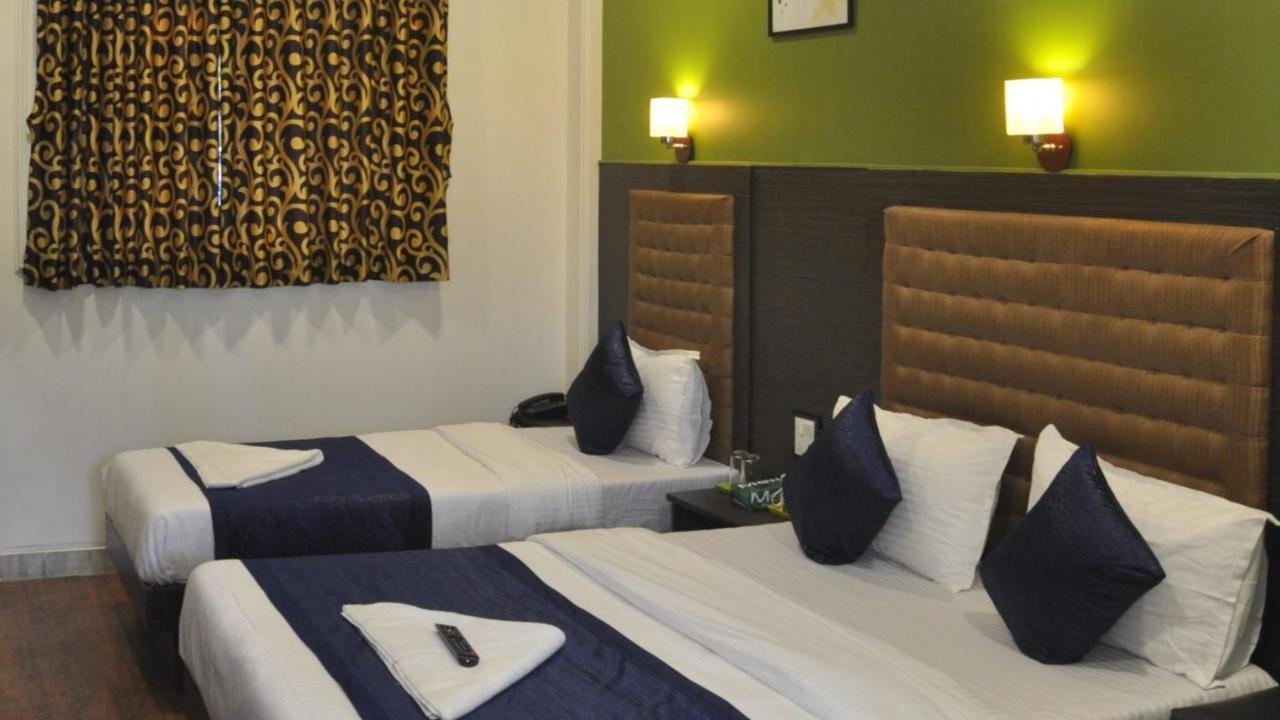 Aero Look Hotel New Delhi Eksteriør billede